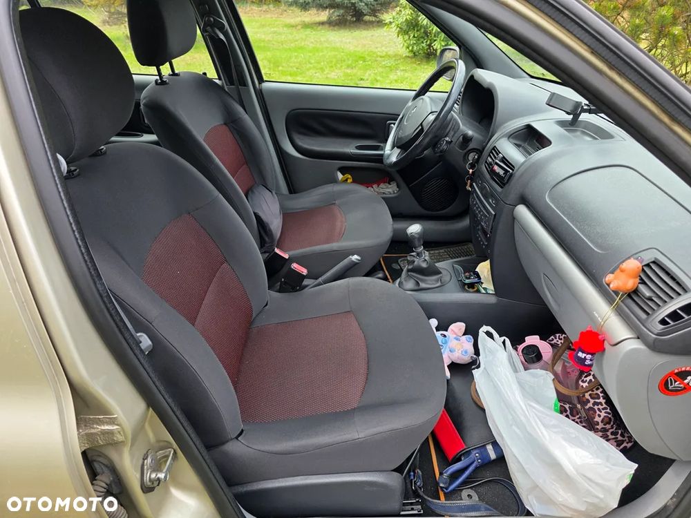 Renault Thalia 1.4 16V All Inclusive - 8