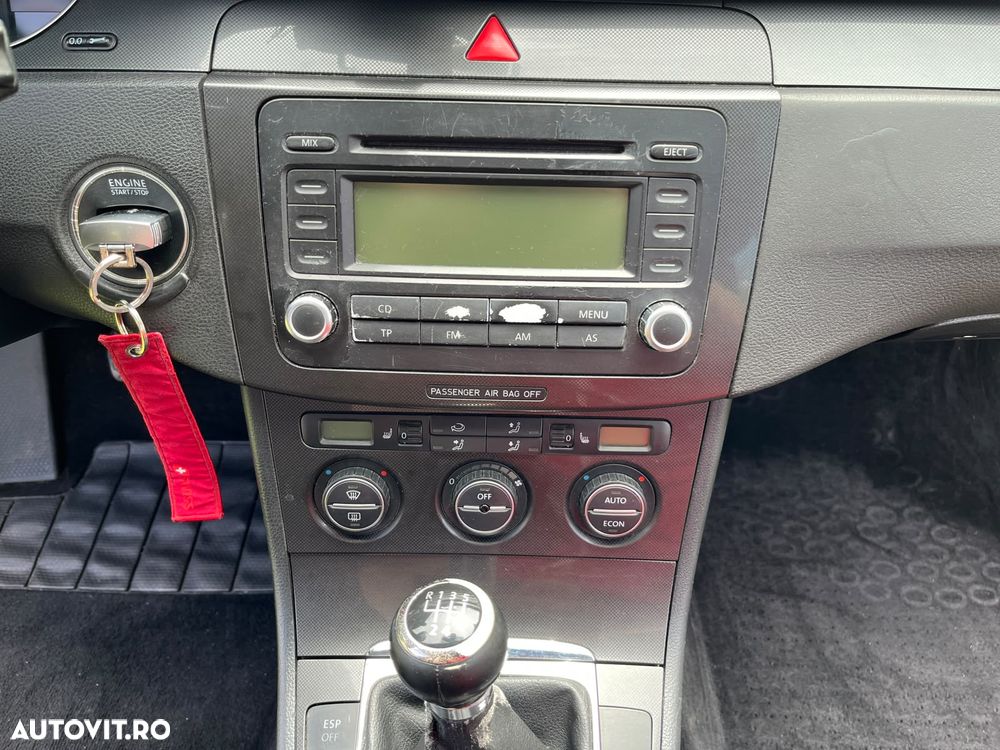 Volkswagen Passat 1.9 TDI Comfortline - 21