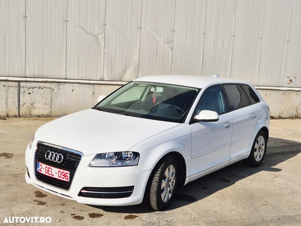 Audi A3 1.6 TDI ack DPF Ambiente - 1