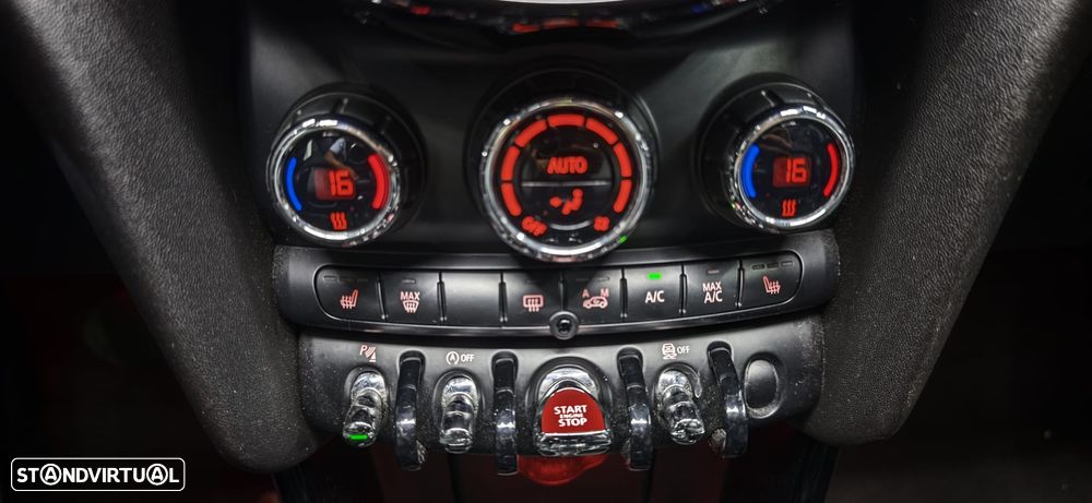 MINI 5 Portas Cooper SD Sport Aut. Seven - 24
