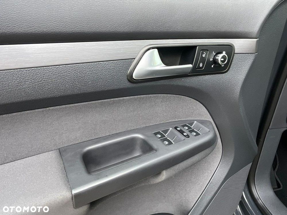 Volkswagen Touran 1.4 TSI Comfortline - 36