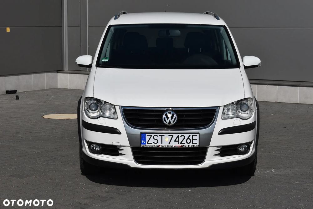 Volkswagen Touran 1.4 TSI Cross - 16