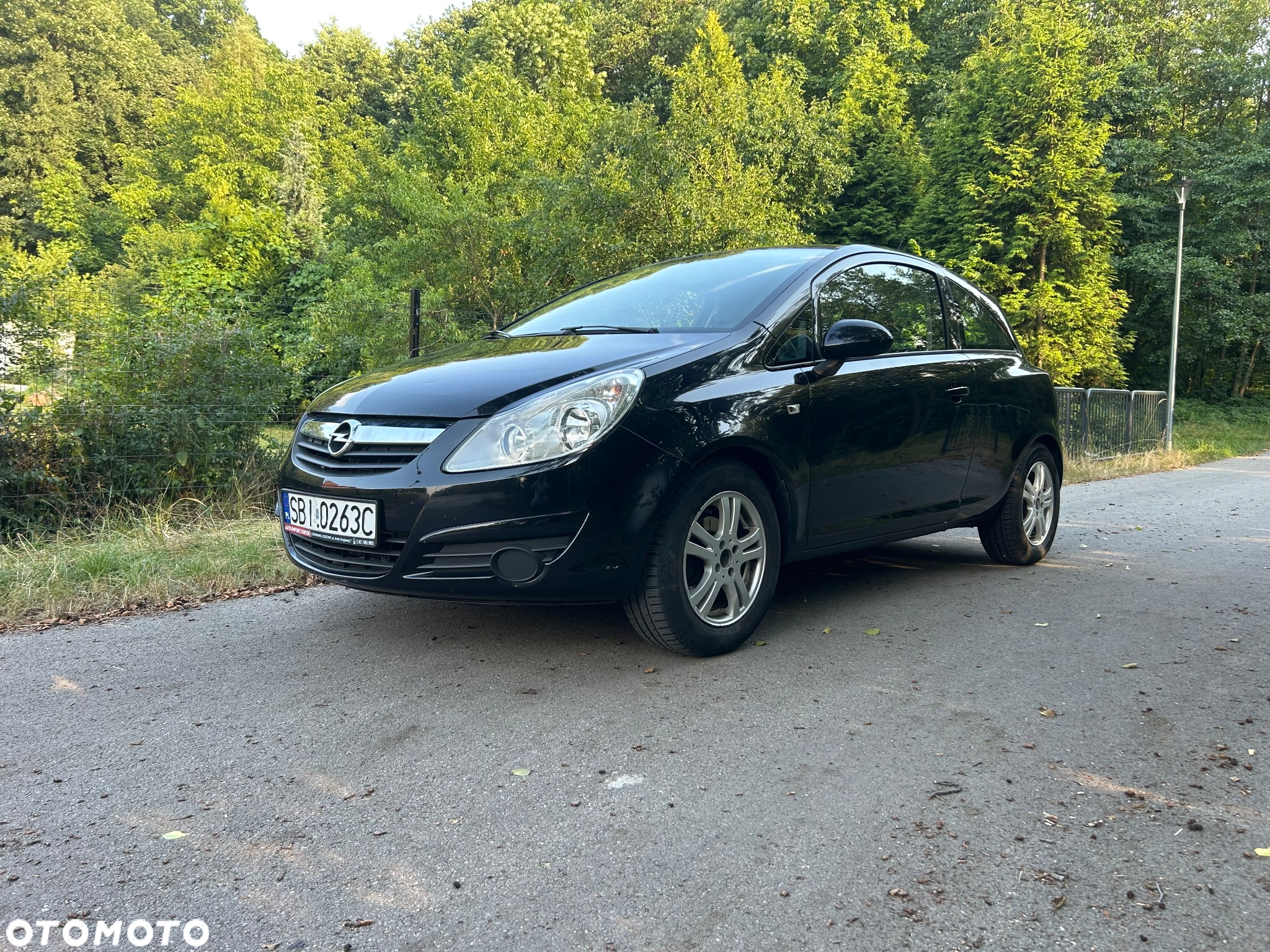 Opel Corsa 1.4 16V Edition - 17