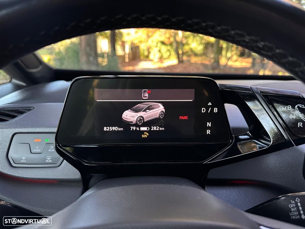 VW ID.3 Pro Performance - 13