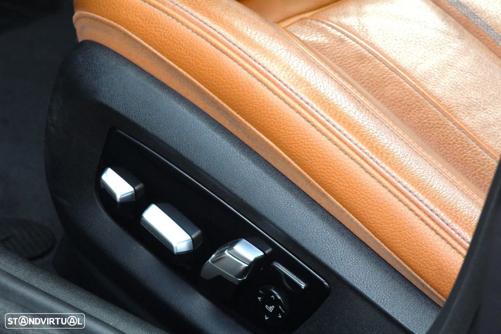 BMW 520 d Line Luxury Auto - 27