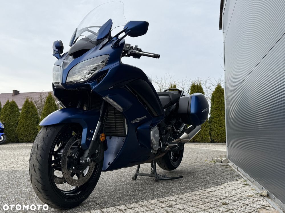 Yamaha FJR - 14