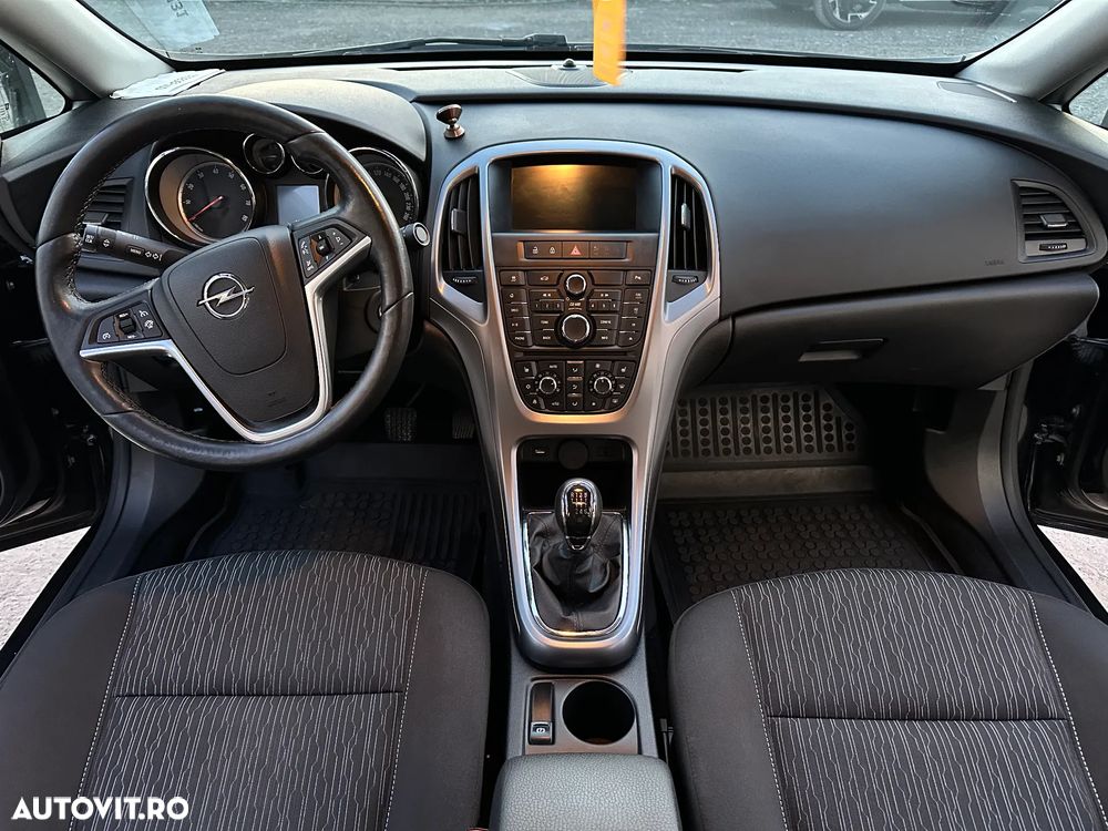 Opel Astra 1.4 Turbo ECOTEC Enjoy - 12