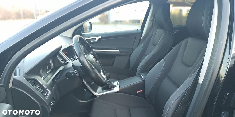 Volvo XC 60 D3 Edition Pro - 16