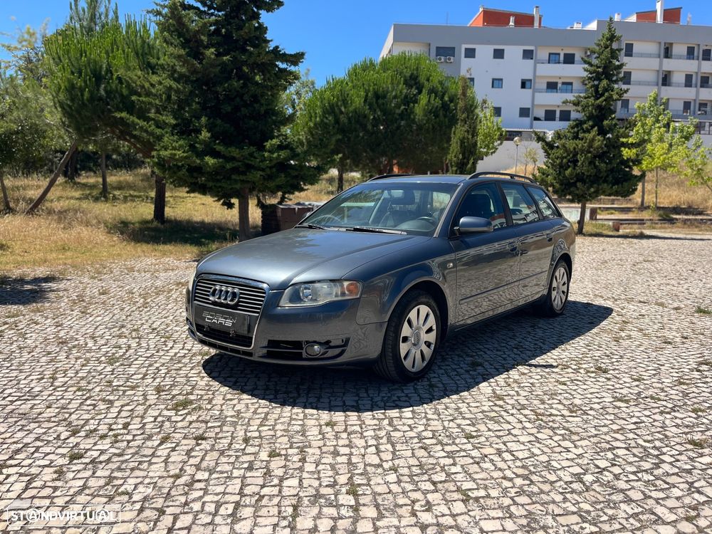 Audi A4 Avant 2.0 TDI - 1