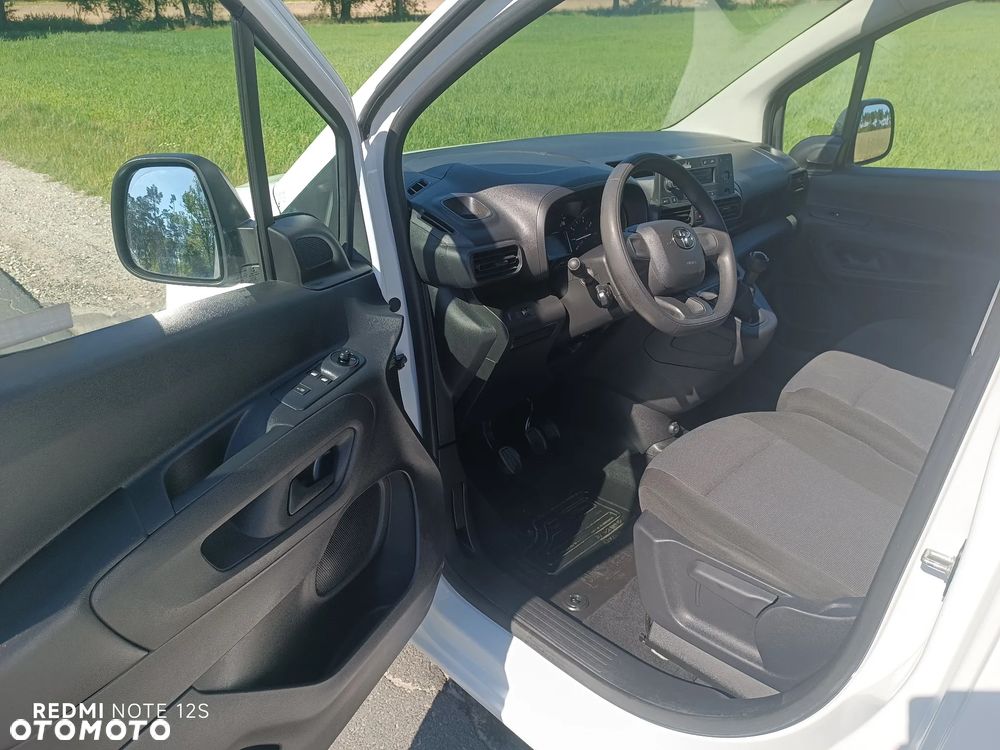 Toyota Proace city - 8