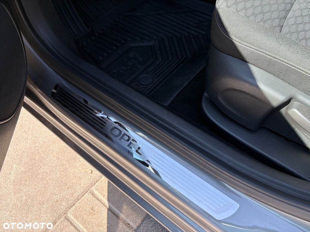 Opel Astra 1.4 T Enjoy - 13