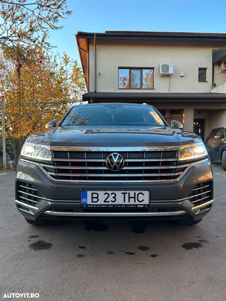 Volkswagen Touareg V6 TDI Elegance - 1