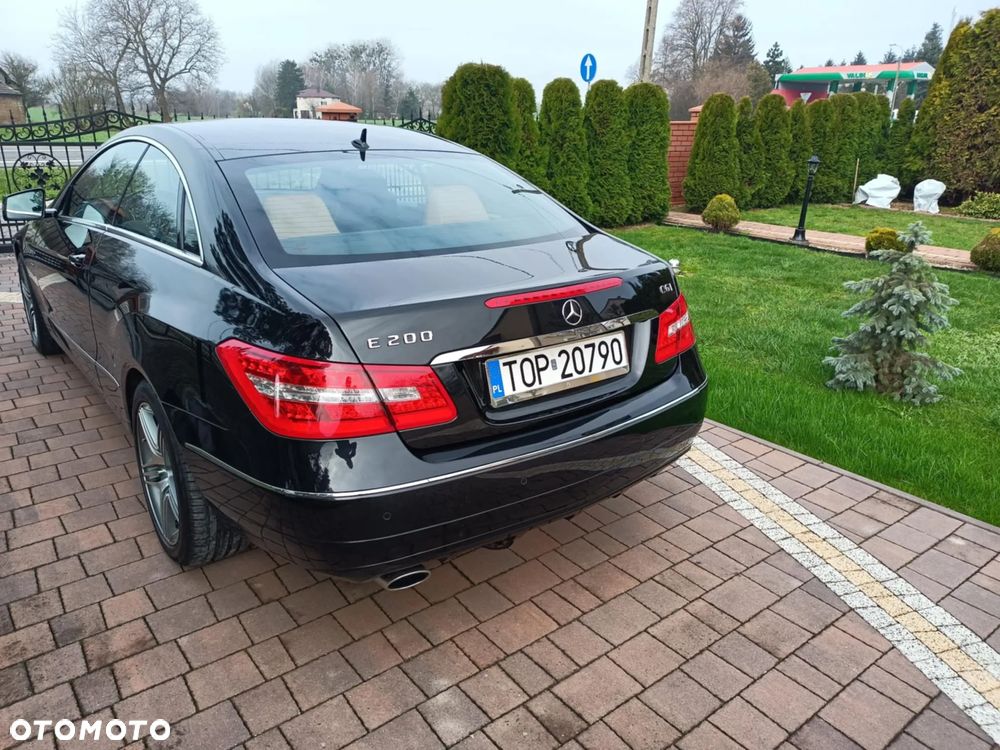 Mercedes-Benz Klasa E - 2