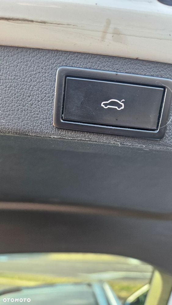 Skoda Octavia 2.0 TDI 4x4 RS Challenge DSG - 13