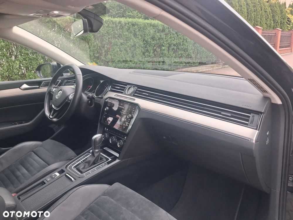 Volkswagen Passat - 6