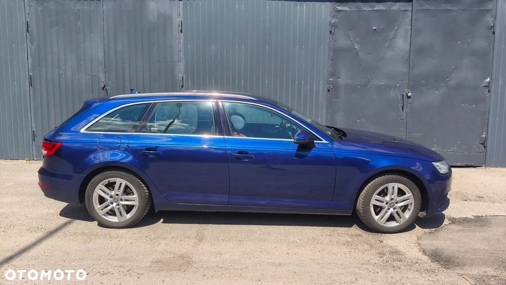 Audi A4 Avant 2.0 TDI S tronic - 5
