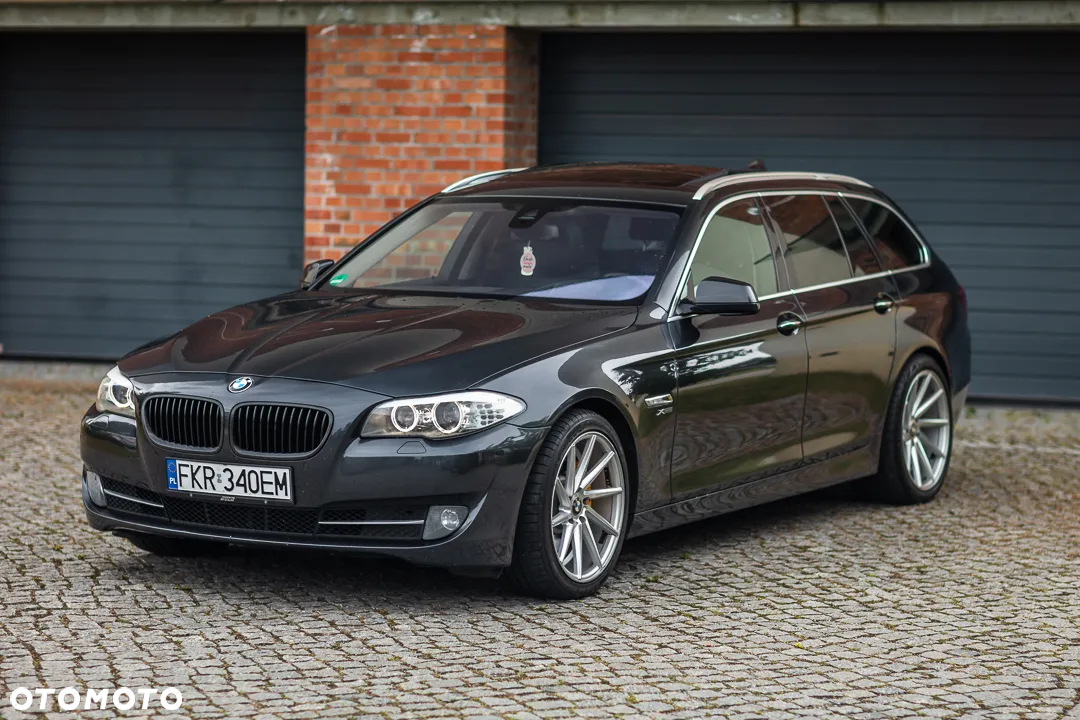 BMW Seria 5 530d xDrive - 5