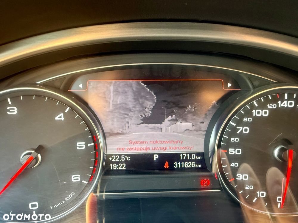 Audi A8 3.0 TDI L Quattro - 9