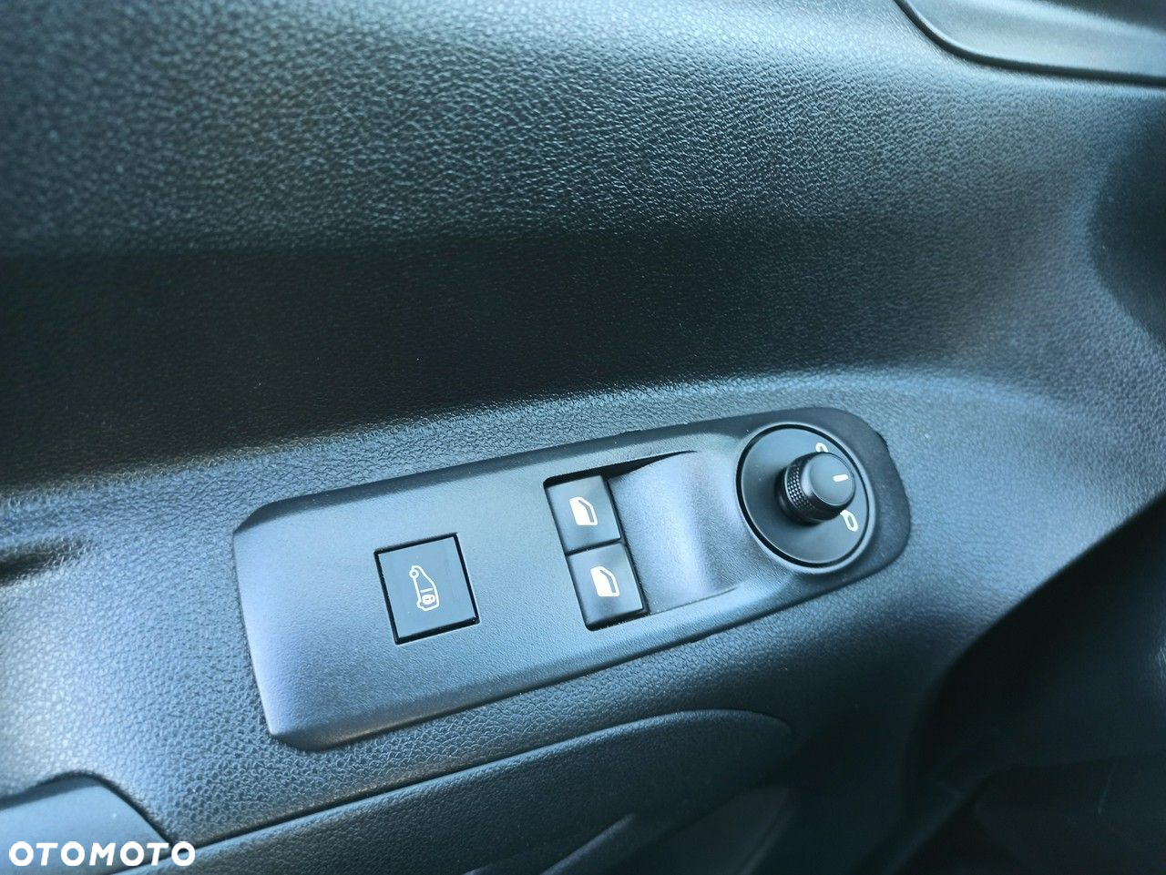 Toyota Proace City - 13