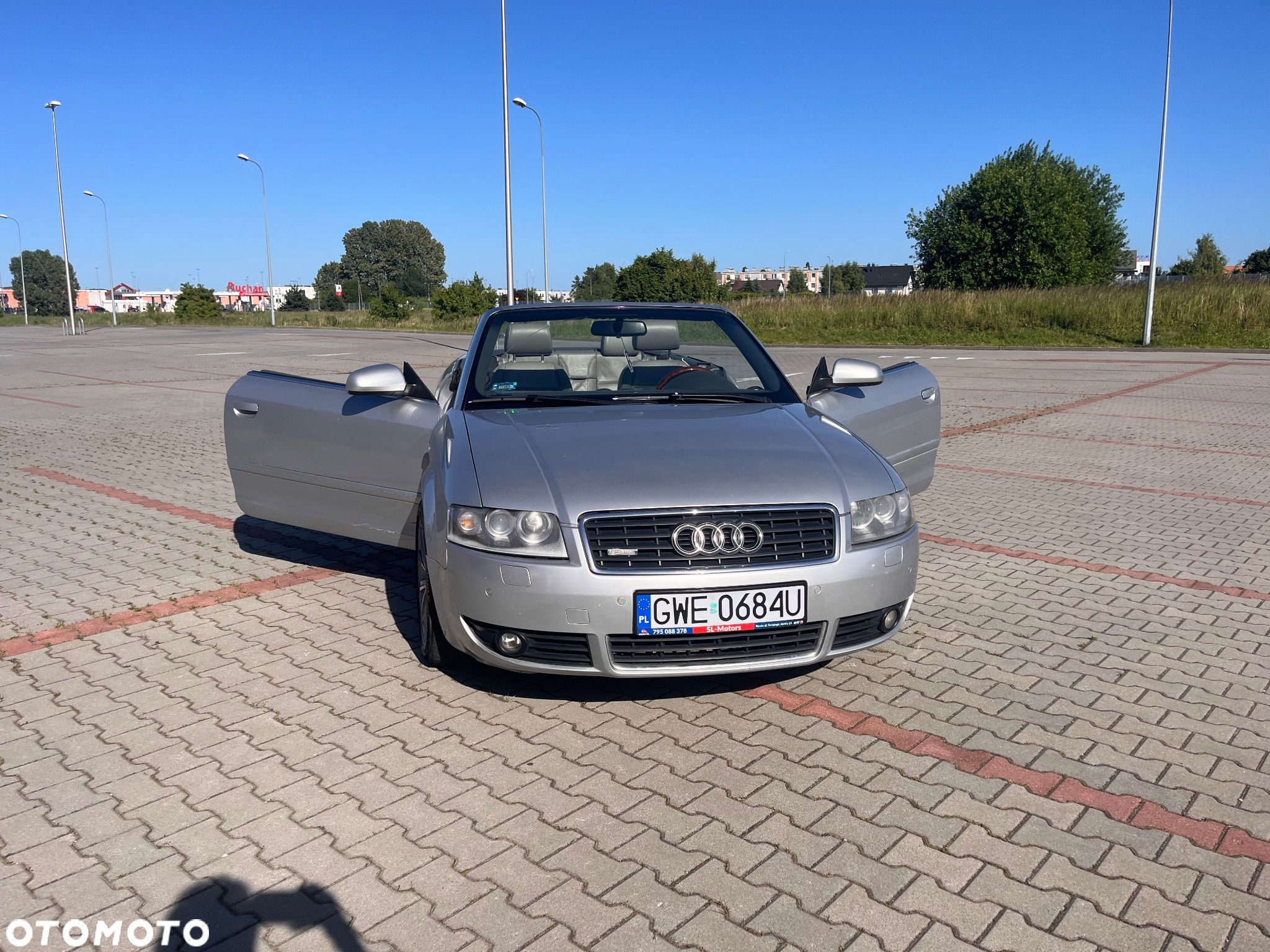Audi A4 - 1