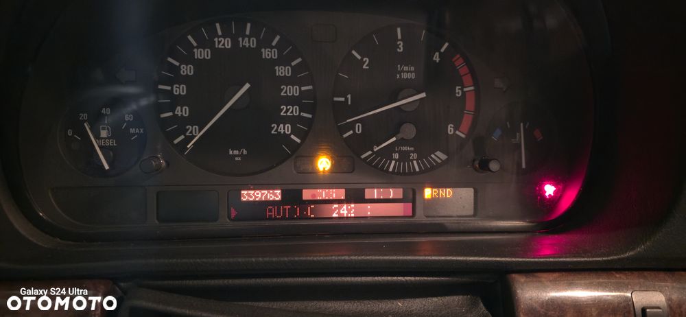 BMW Seria 7 740d - 11