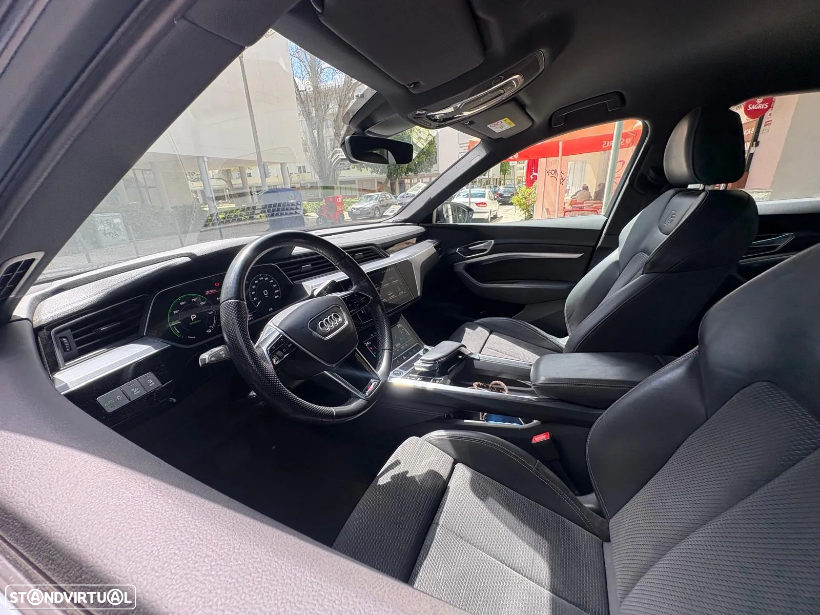Audi e-tron 50 quattro S line - 7
