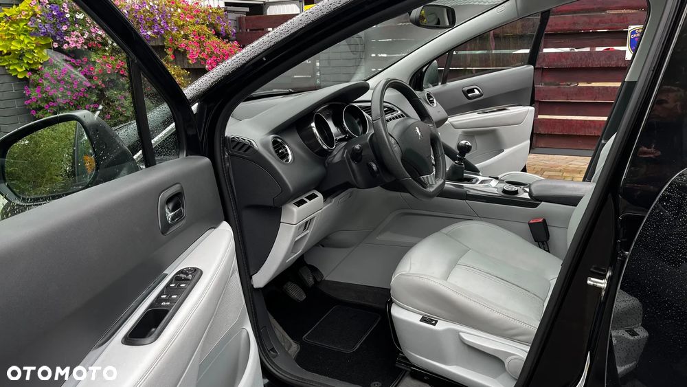 Peugeot 3008 HDi FAP 150 Family - 8