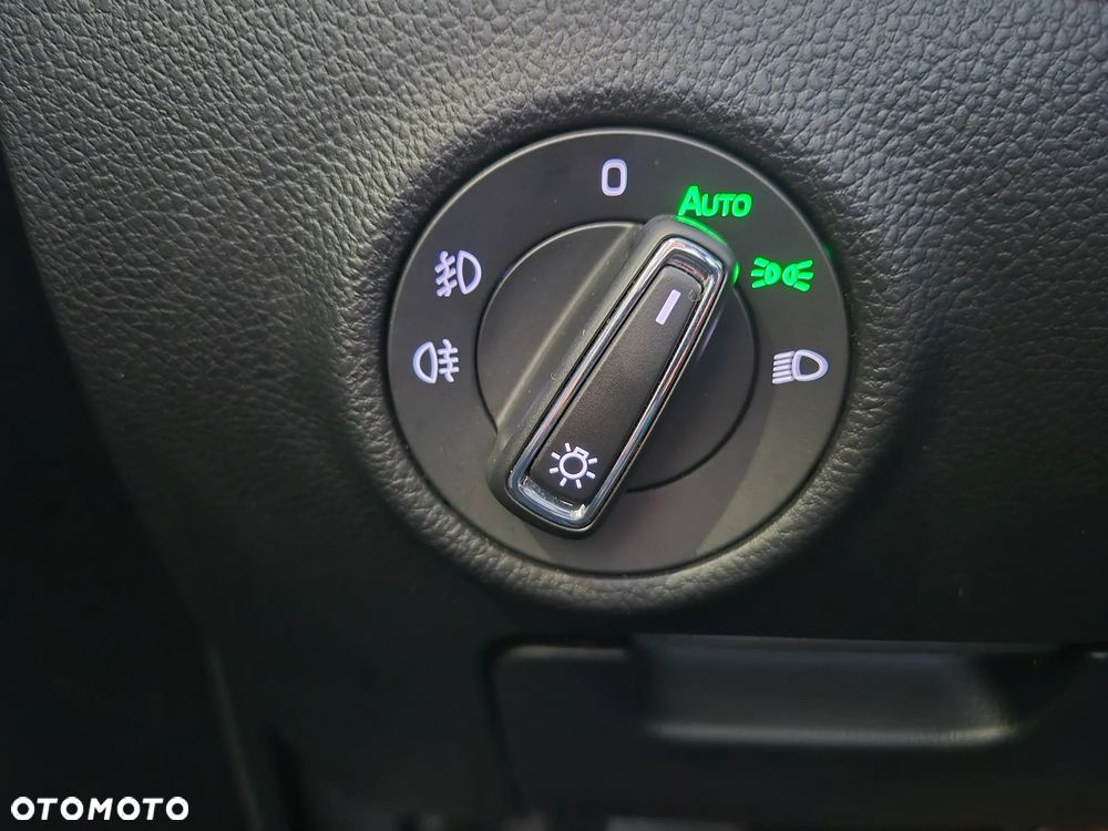 Skoda Superb 1.5 TSI Style DSG - 29