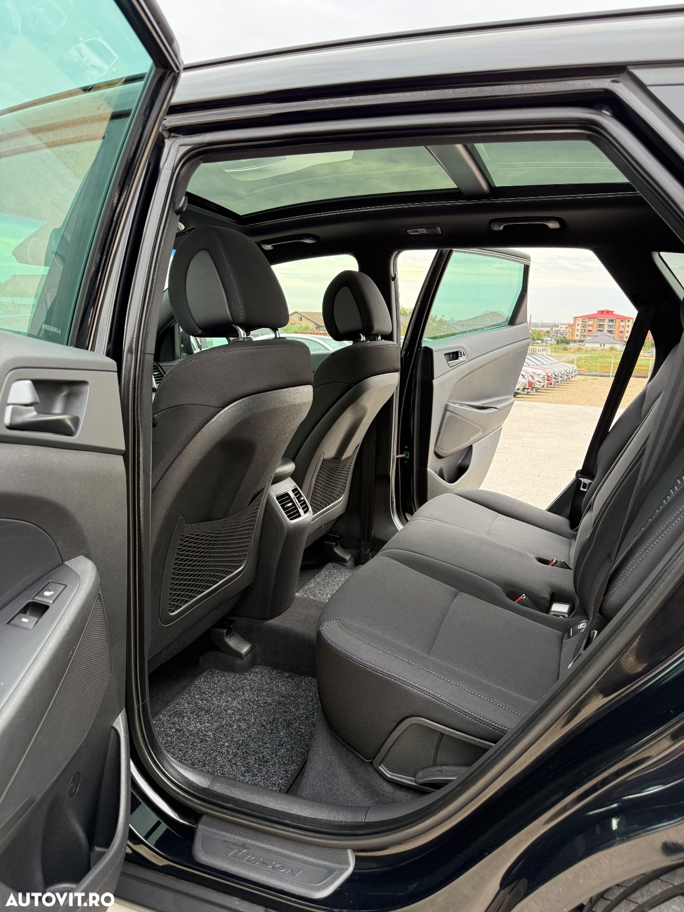 Hyundai Tucson blue 1.7 CRDi 2WD DCT Style - 8