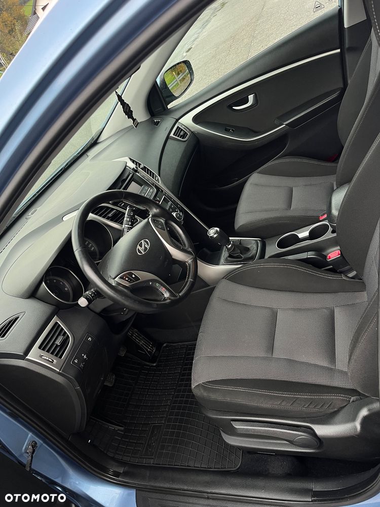 Hyundai i30 1.4 Premium - 14