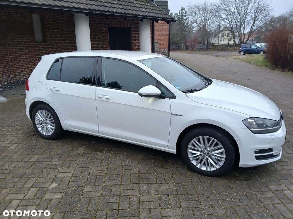 Volkswagen Golf 1.2 TSI BlueMotion Technology Cup - 24