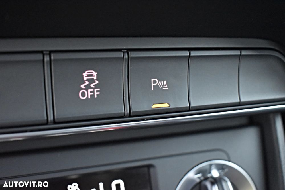 Audi Q3 2.0 TDI Quattro S tronic - 23