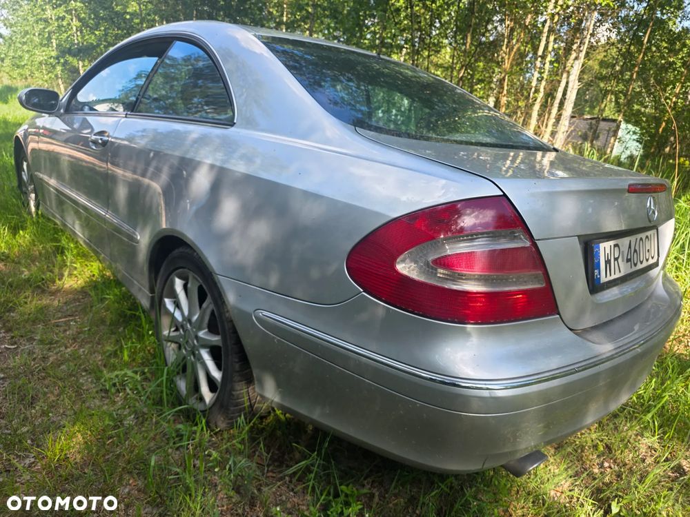Mercedes-Benz CLK - 4