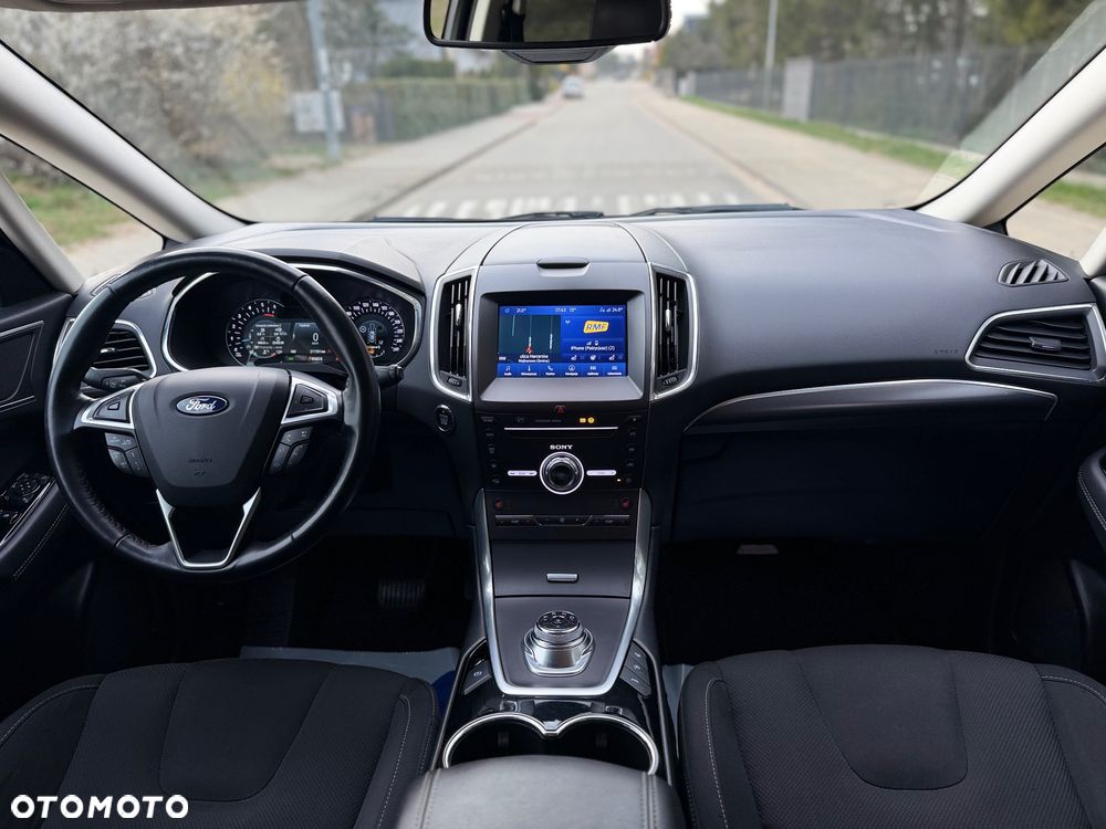 Ford S-Max 2.0 EcoBlue Titanium - 28