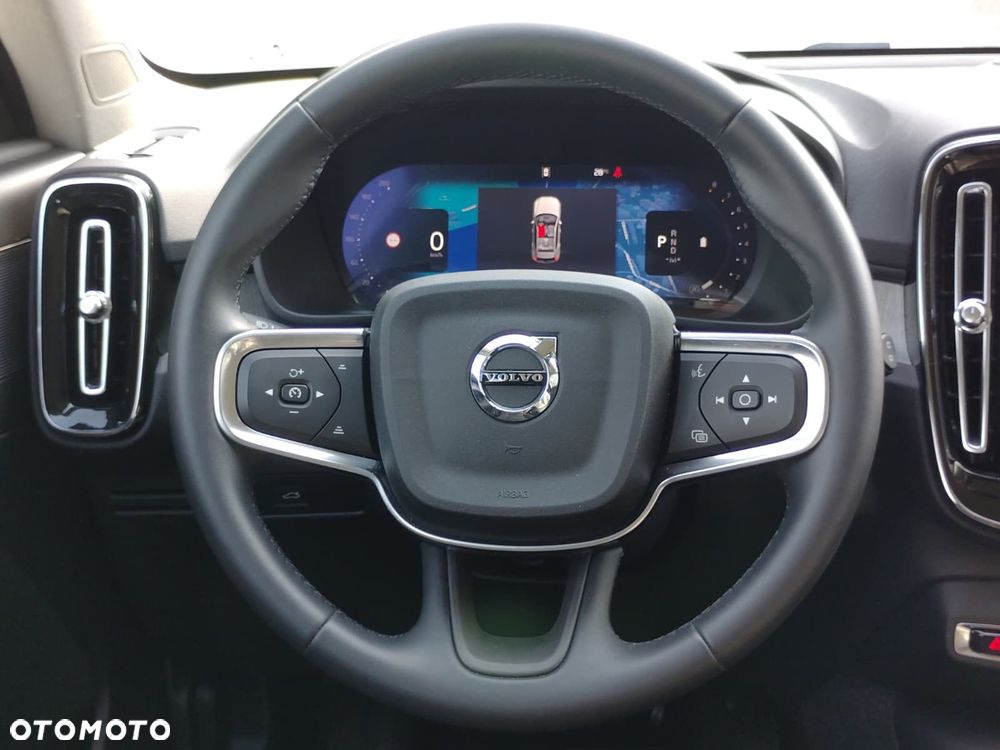 Volvo XC 40 - 22
