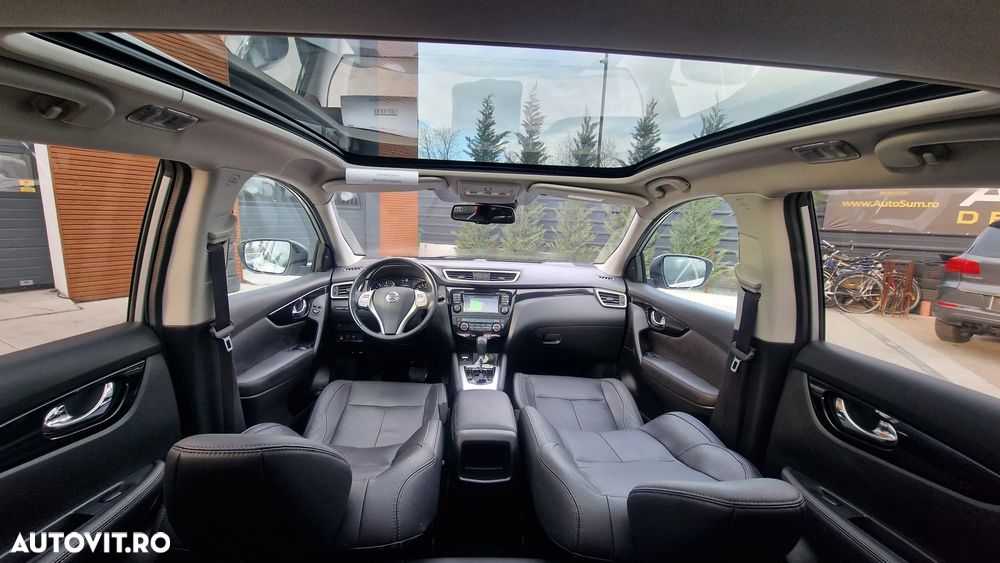 Nissan Qashqai 1.6 DCI Xtronic TEKNA - 17