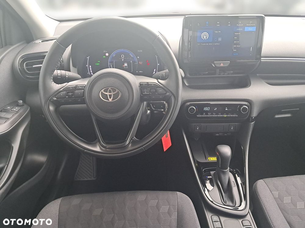 Toyota Yaris Hybrid 1.5 Style - 9