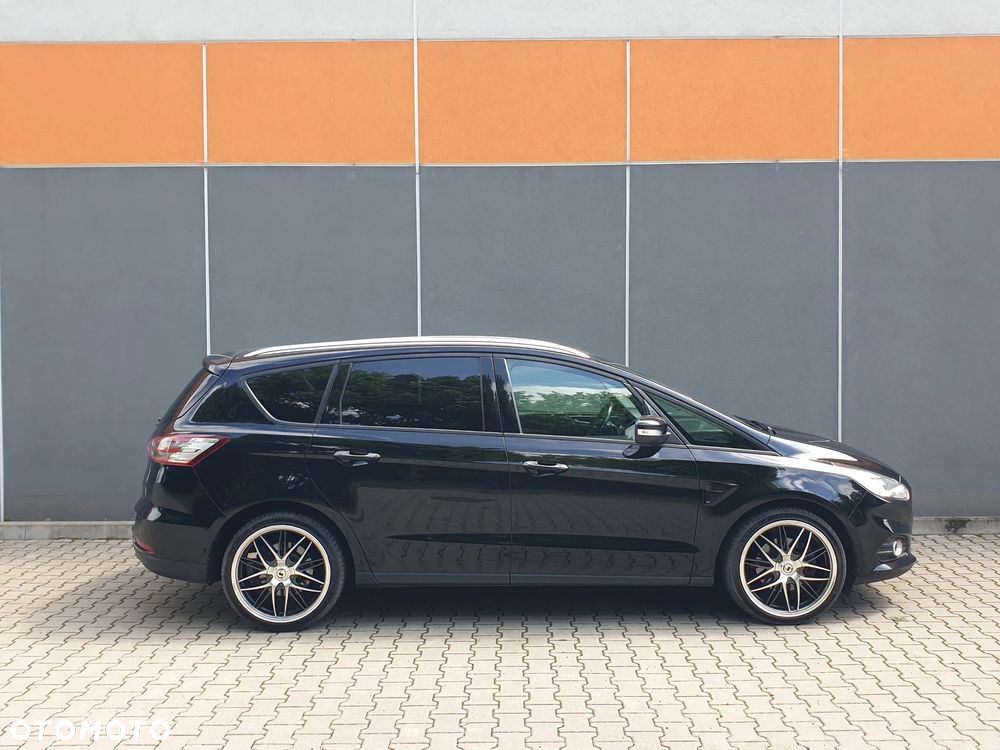 Ford S-Max - 6