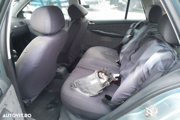 Dezmembrez Skoda Fabia 6Y [1999 - 2004] Combi wagon 5-usi 1.9 SDi MT - 6