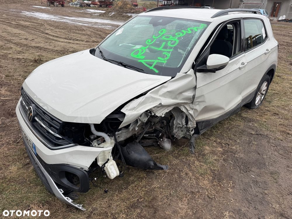 Volkswagen T-Cross - 14