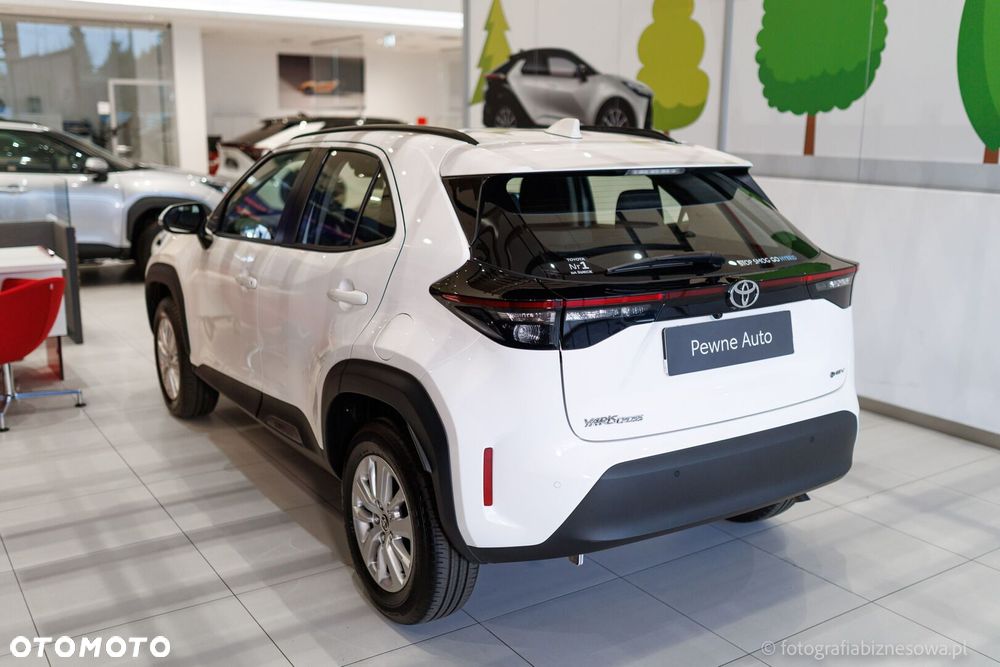 Toyota Yaris Cross Hybrid 1.5 Comfort - 12