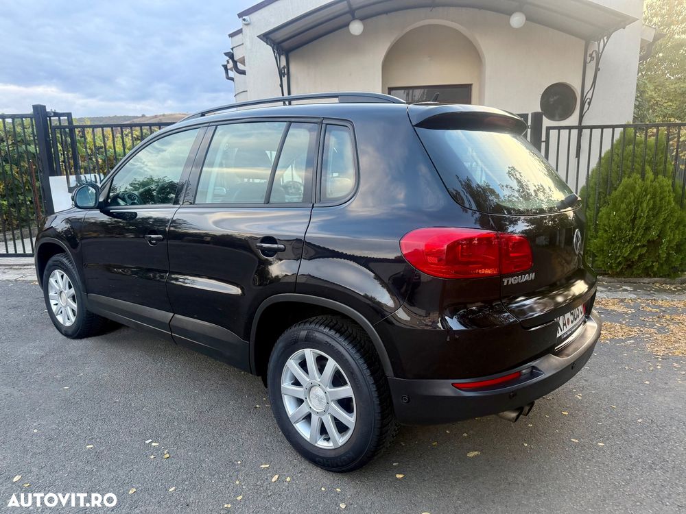 Volkswagen Tiguan 1.4 TSI BlueMotion Technology Exclusive - 4