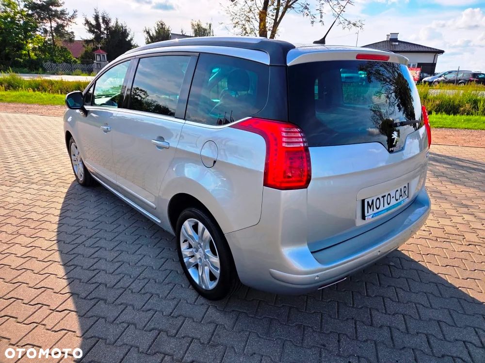 Peugeot 5008 HDI 115 Allure - 15