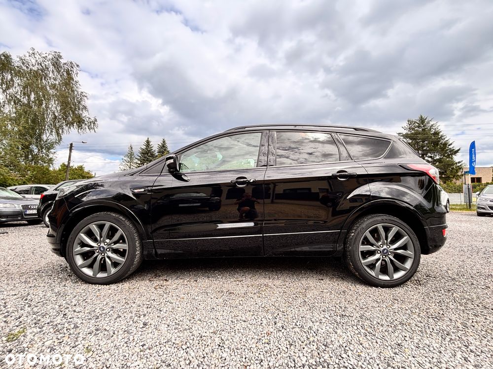Ford Kuga - 25