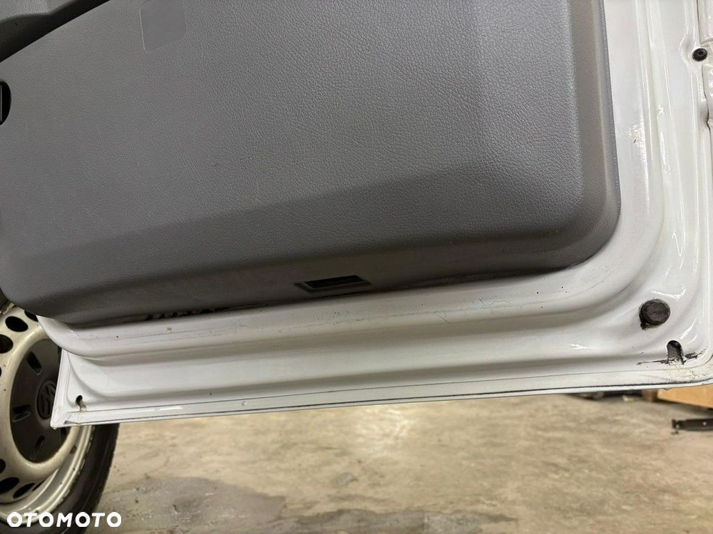 Volkswagen Crafter - 12