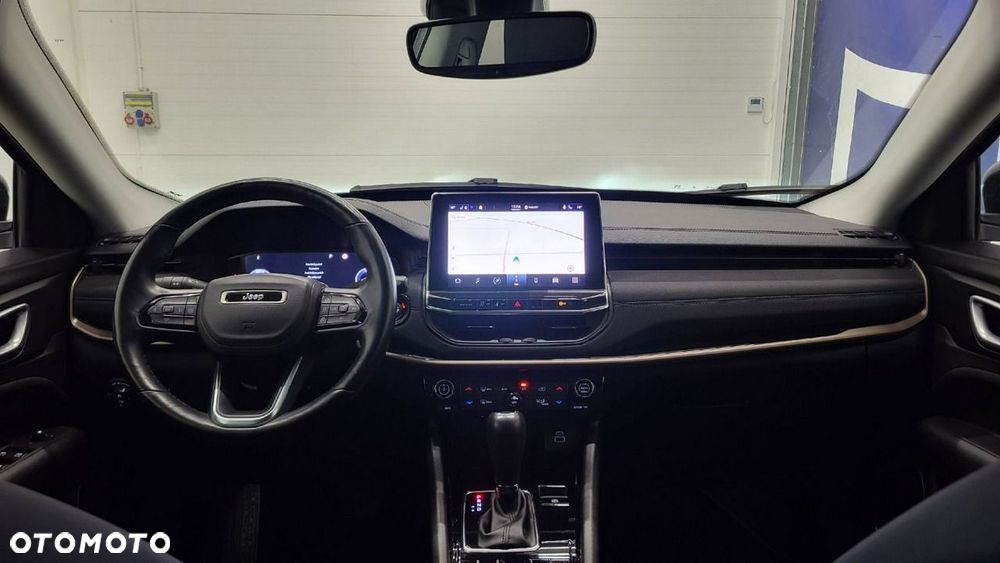 Jeep Compass - 16
