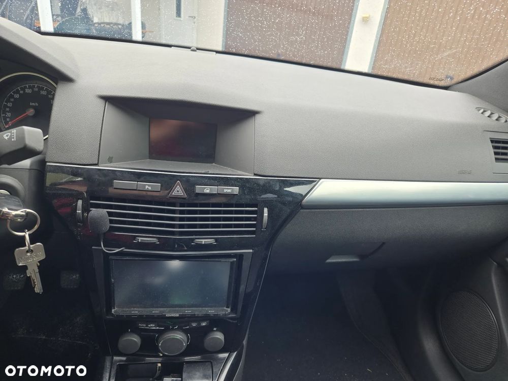 Opel Astra - 18