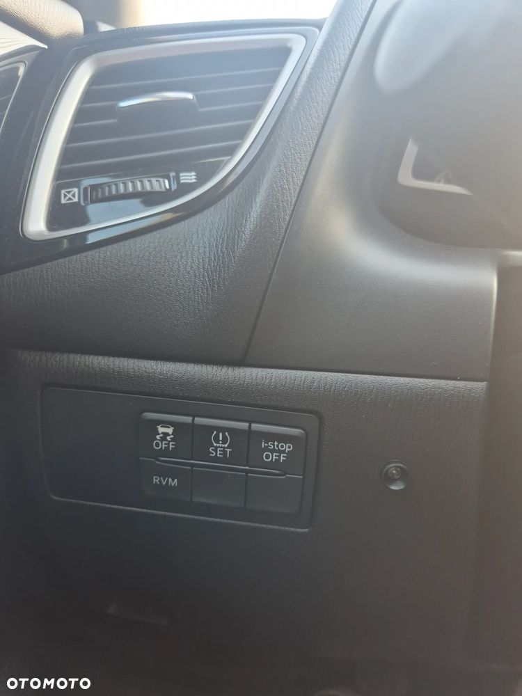 Mazda 3 2.0 Skyenergy EU6 - 6