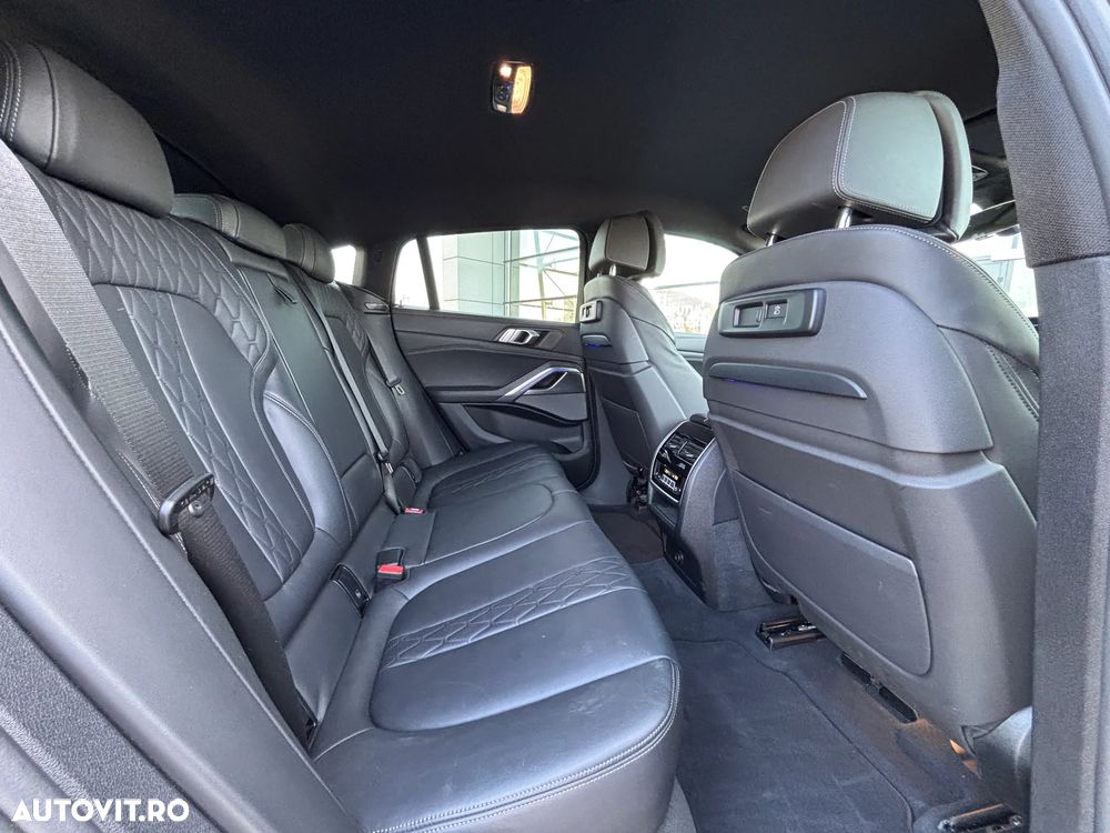 BMW X6 xDrive40i - 9