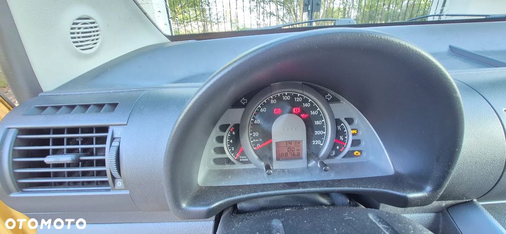 Volkswagen Fox - 9